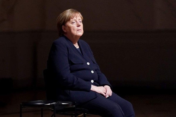 Conservadores alemanes divididos en la carrera por suceder a Merkel