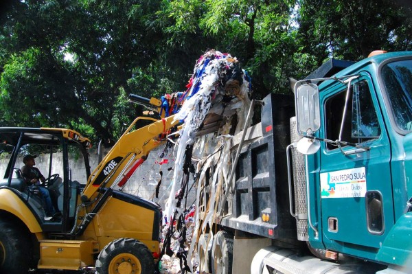 Con GPS controlarán carros recolectores de basura
