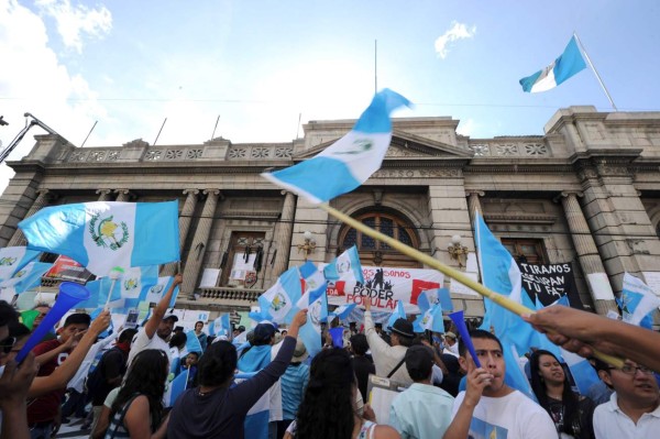 Congreso de Guatemala define hoy futuro político de Otto Pérez Molina