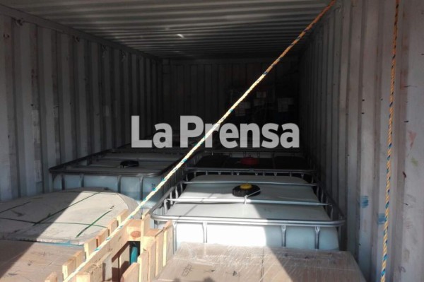 Muestras a sacos de contenedor decomisado dan positivo para droga