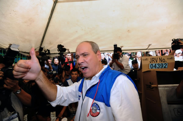 El Salvador 'venció el miedo': Mauricio Funes