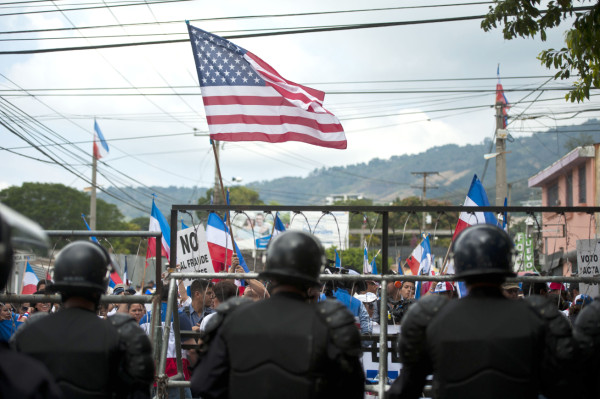 Exguerrillero Sánchez Cerén gana la presidencia de El Salvador&nbsp;