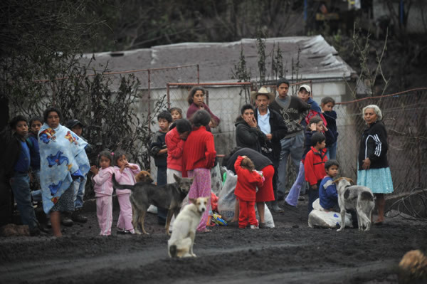 Volcán de Pacaya vuelve a entrar en fase de erupción