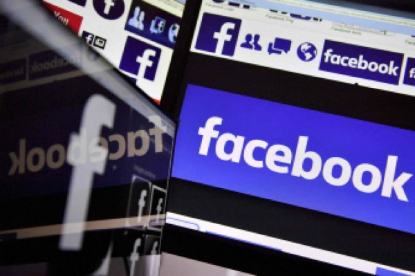 Facebook sortea el escándalo y sus acciones suben en bolsa