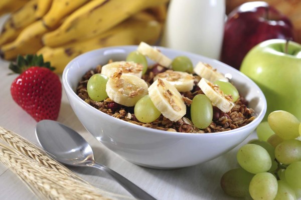 ¿Comer más granos integrales podría ayudarle a vivir más tiempo?