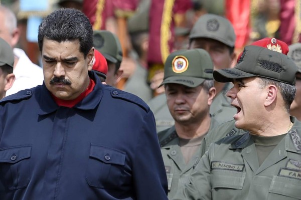 Maduro ordena el regreso de los militares a los cuarteles