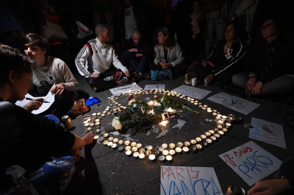 Al menos 15 extranjeros entre los 129 muertos de París