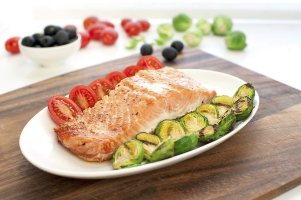 La dieta baja en grasa versus la dieta baja en carbohidratos