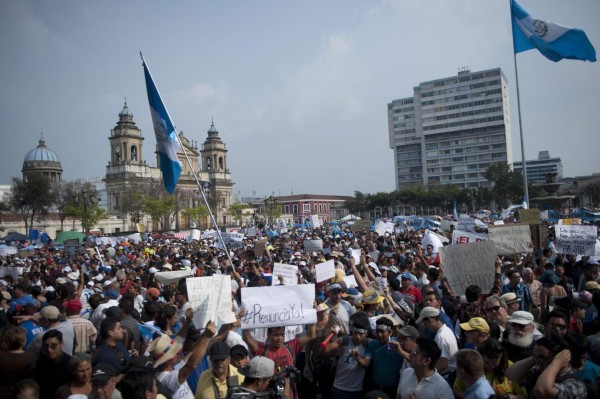 'Políticos de Guatemala se ríen de la población': EUA