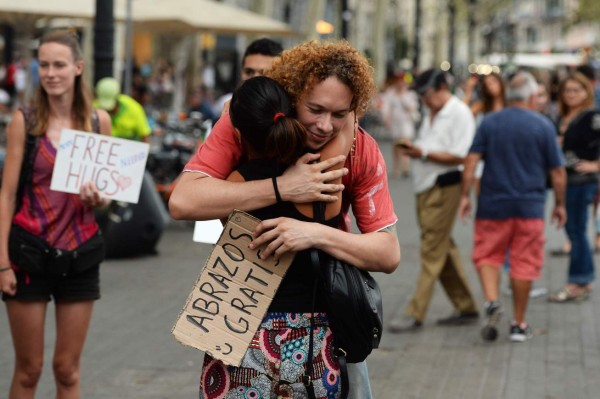 Intensifican búsqueda de terrorista de Las Ramblas