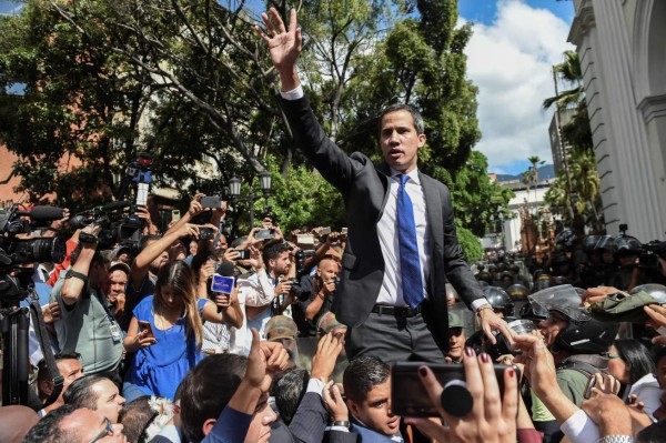 Guaidó recupera el control del Parlamento de Venezuela