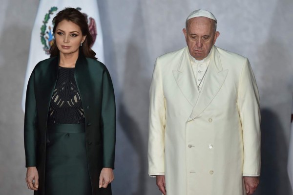 Vaticano desmiente que Francisco esté enfermo