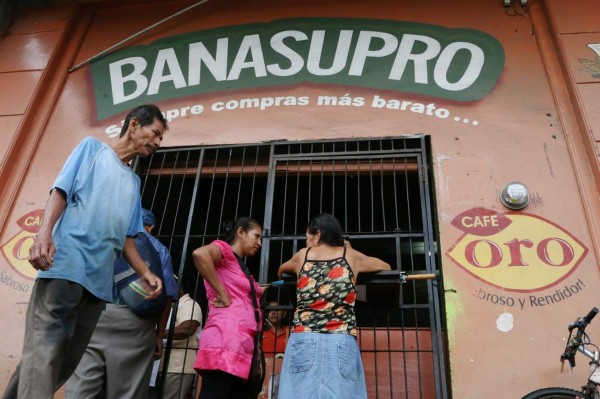 Banasupro promueve convenio con pulperías para vender barato