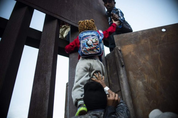 Advierten que seguirán llegando caravanas migrantes a EEUU