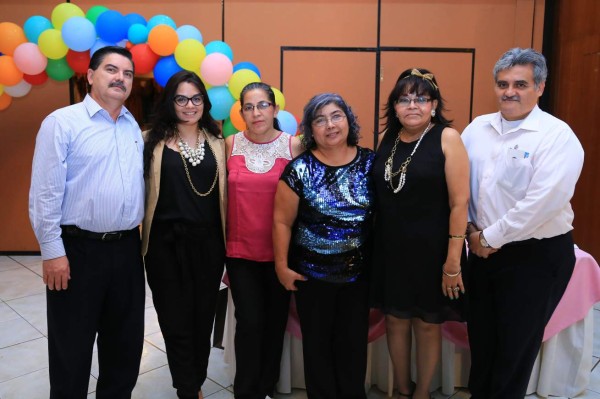 Gran apoyo en el bingo solidario de Osovi