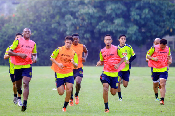 En el Real España aún no se ven campeones
