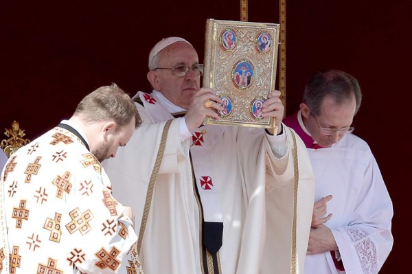 La Biblia sigue siendo el libro más leído en el mundo.