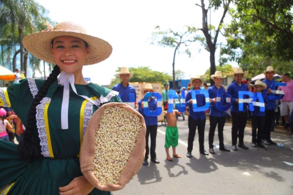 Fiesta nacional en Honduras