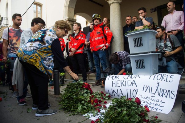 Miles se toman las calles de Cataluña para denunciar la actuación policial