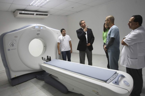 Denuncia de cheques del IHSS movió olla de corrupción