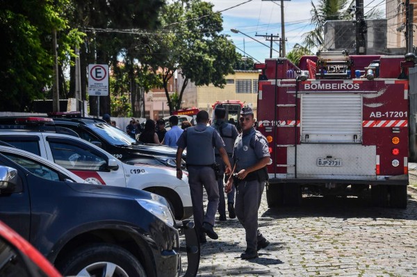 Adolescentes abren fuego en escuela de Sao Paulo y matan a 8 estudiantes
