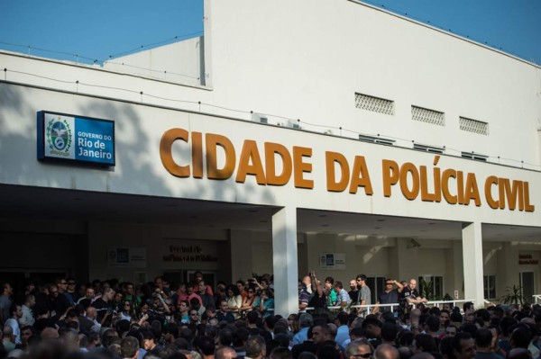 Continúa el caos en Brasil por las huelgas a 22 días del Mundial