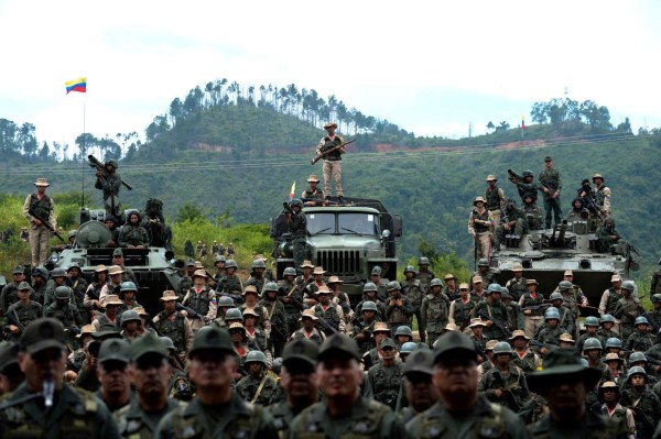 Ejercicios militares en Venezuela por 'amenaza imperial”