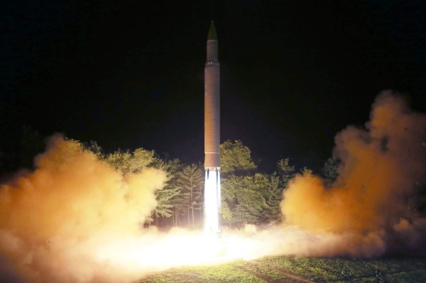 Japón se prepara ante inminente lanzamiento de misil norcoreano