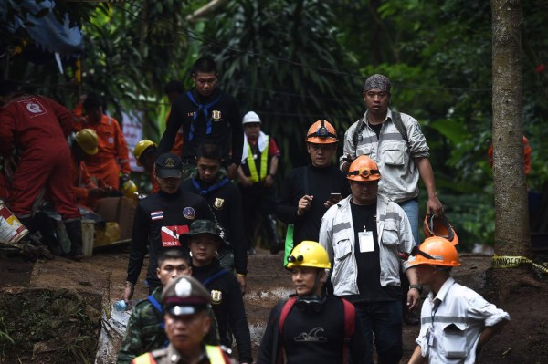 Tailandia descarta por ahora evacuación de niños atrapados en cueva mediante buceo
