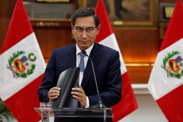 Abren proceso contra el presidente de Perú por supuestamente inducir al voto