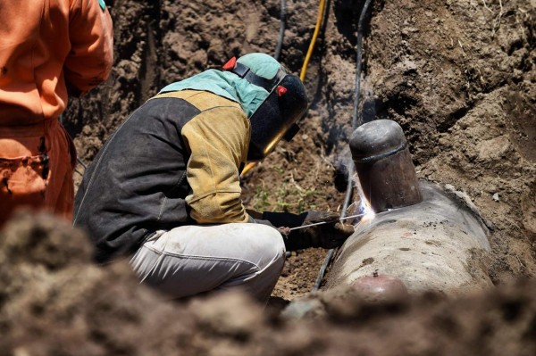 El peligroso negocio del robo de combustible en México