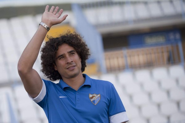 El mexicano Guillermo Ochoa fichó por el Málaga