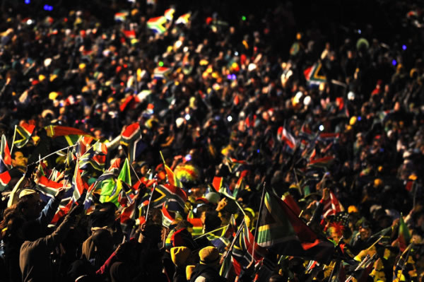 Shakira y Juanes abren la fiesta en Sudáfrica