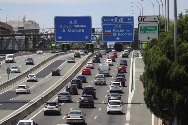 España vive primer fin de semana de libre tránsito