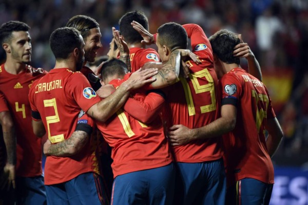Video: España cumple goleando a Islas Faroe rumbo a la Eurocopa 2020