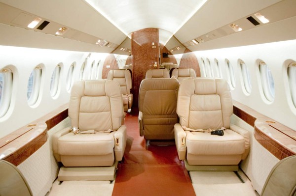 Estudio revela que las bacterias sobrevivien en un avión