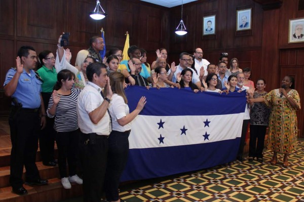 Canciones de Anderson serán interpretadas por las bandas de colegios en desfiles patrios