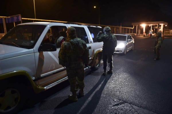 Aún herido, el 'Chapo” escapó dos veces al cerco militar