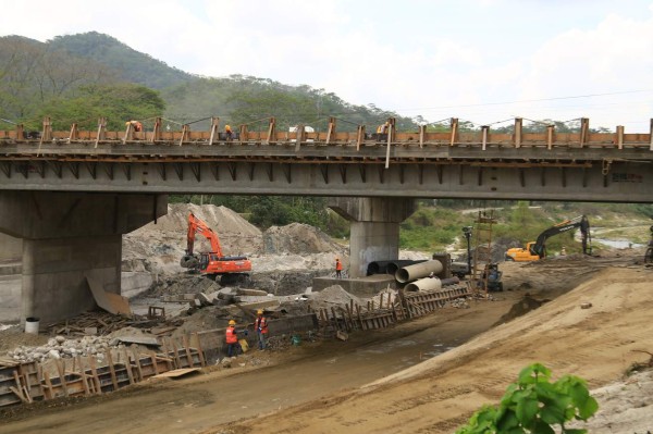 A mediados de agosto estará listo puente del segundo anillo periférico