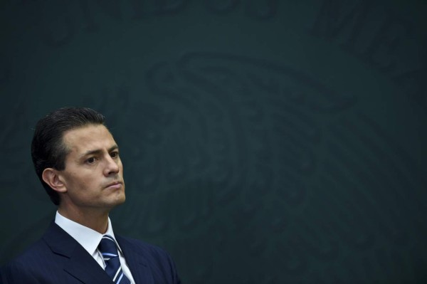 Peña Nieto anuncia investigación sobre posible conflicto de interés por sus casas