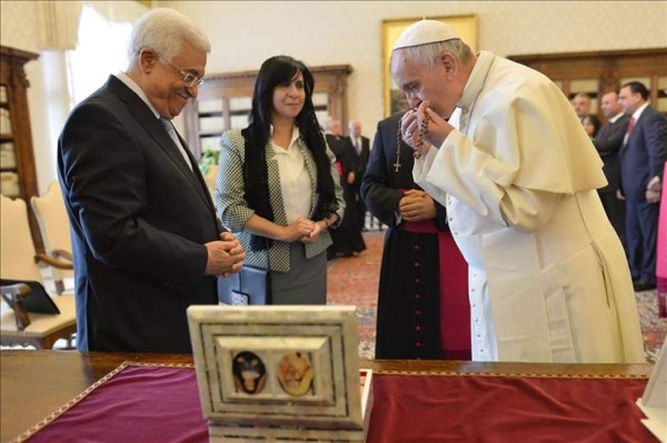 El Papa y el presidente palestino comparten la necesidad de la paz con Israel