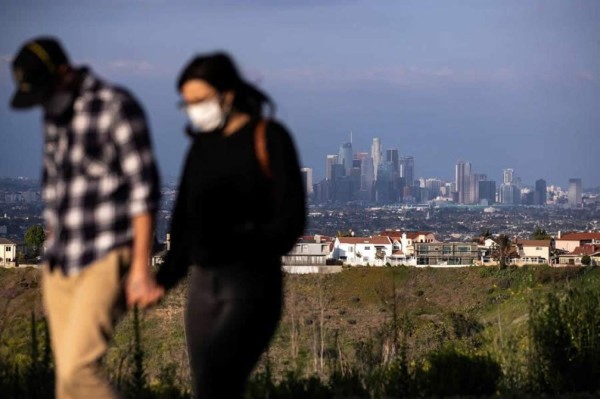 Piden a California recopilar datos demográficos de pacientes de COVID-19