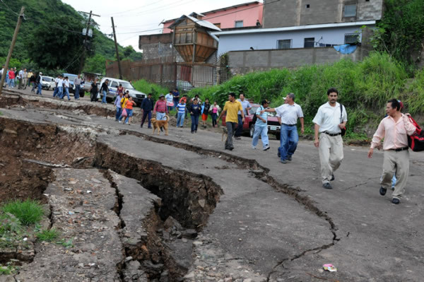 Honduras: Tegucigalpa, un día después de Agatha