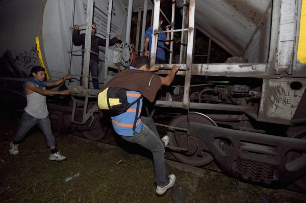 Hondureños denuncian que los 'cazan” con pistolas eléctricas