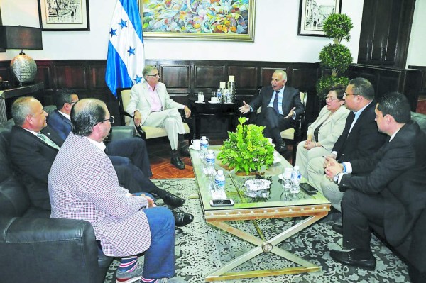 Congreso Nacional empieza a aprobar Ley de Carrera Policial