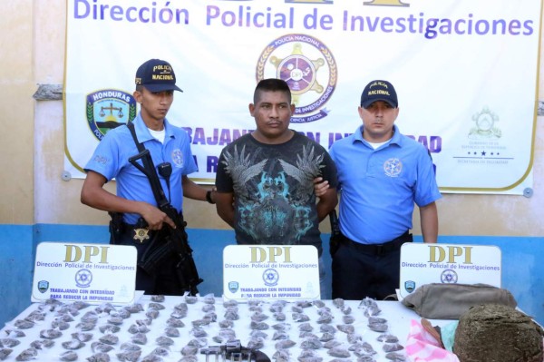 Policía captura a vendedor de droga en Santa Bárbara