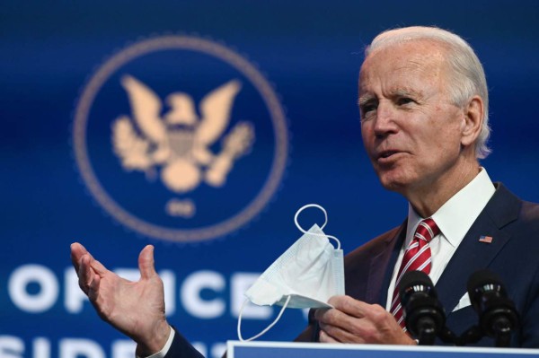 Biden advierte que 'más gente morirá' por covid-19 si Trump no coopera con él