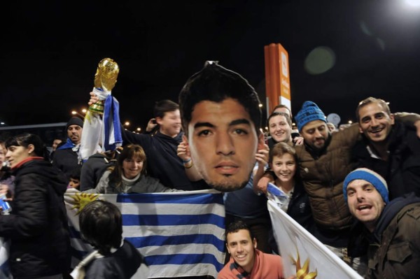 Aún no se conoce la hora en que Luis Suárez regresa a Uruguay