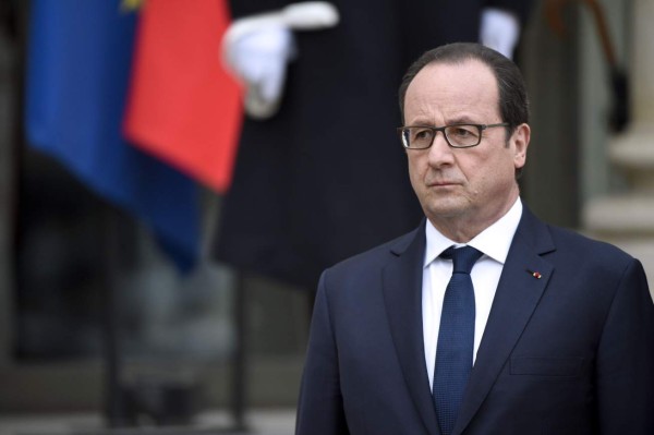 Francia investigará si accidente aéreo fue un ataque terrorista