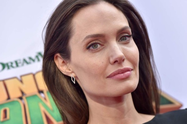 Angelina Jolie será profesora en Londres